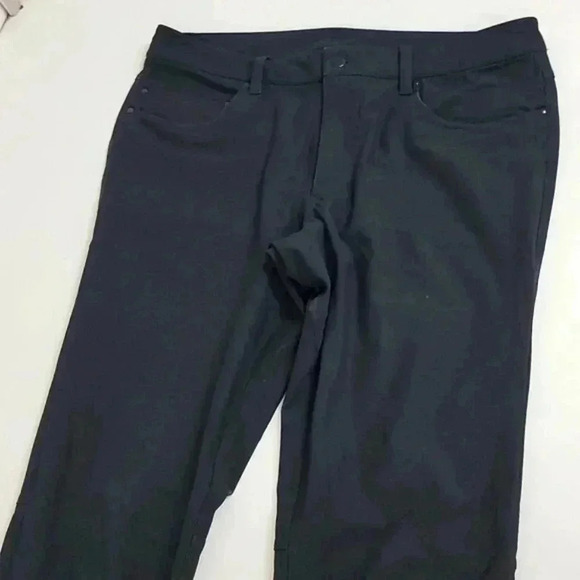 Lululemon ABC Pant Skinny Color Black - Picture 3 of 9
